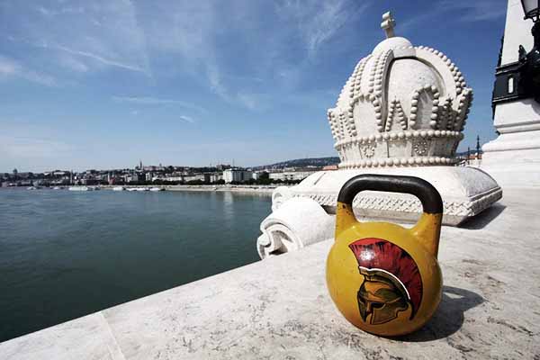 Csürke Csaba - Spartan Kettlebell